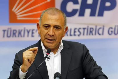 Gürsel Tekin: Yeni Parti "Bir Yalan Rüzgarı"