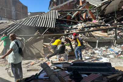 Kolombiya’da 7,4’lük deprem!