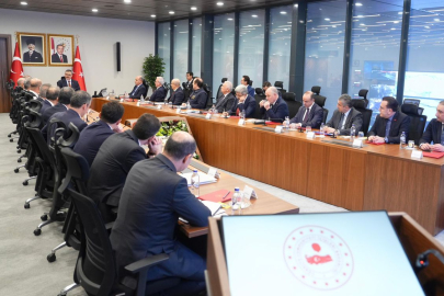 'Terörsüz Türkiye' sürecinde kritik zirve: Bakan Çiftçi mülki ve kolluk amirleriyle görüşecek