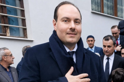 Eski Ulaştırma Bakanı'nın ölümünde çarpıcı bilirkişi raporu: "Yastıkla boğulmuş olabilir"