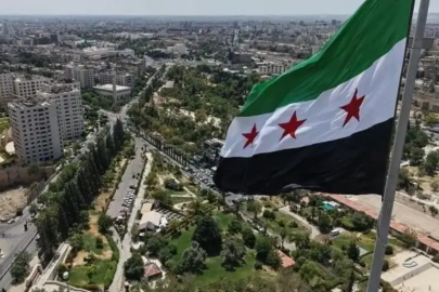 Suriye'de Kürtçe okullarda seçmeli ders olacak