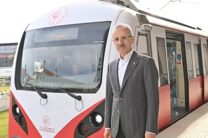 Bakan Uraloğlu duyurdu: Trabzon'a yeni raylı sistem müjdesi