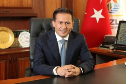 İmamoğlu'na  2 yıl 1 ay hapis ve siyasi yasak cezası verildi