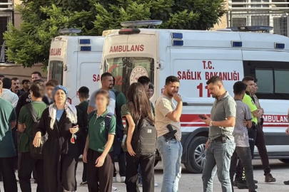 İletişim Başkanı Duran'dan Manisa okul saldırısı hakkında açıklaması: "Teyitsiz bilgilere itibar etmeyin"