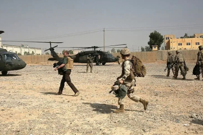 Irak'ta koalisyon güçlerinin çekilmesi için 4 günlük resmî tatil ilanı