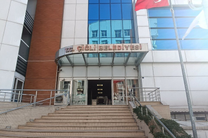 Çiğli'de 27 yıllık CHP dönemi sona mı eriyor?: Onur Emrah Yıldız'ın AK Parti'ye geçeceği iddia edildi