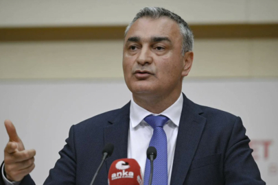 CHP’den AK Parti’ye geçen belediye başkanlarına tepki!