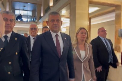 YENİ Parti Genel Kurul Salonu'nu terk etti: "Partimize yargı darbesi yapan birisine vaktimiz yok"