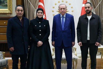 Cumhurbaşkanı Erdoğan, Hind Rajab’ın ailesini Cumhurbaşkanlığı Külliyesi’nde kabul etti