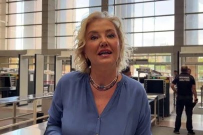 Berna Laçin'den "İzmir işgali" paylaşımına dair savunması ortaya çıktı: "İstiklal Marşı'na atıf yaptım"