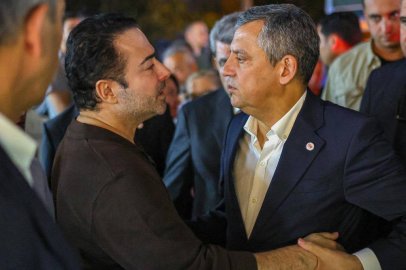 Özgür Özel’den kızını kaybeden Atilla Taş’a taziye ziyareti