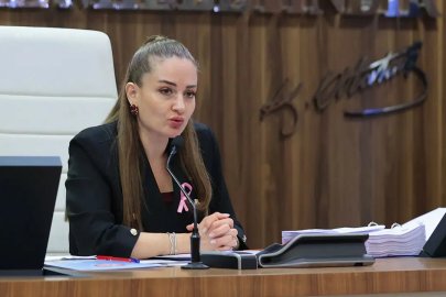 Antalya Büyükşehir Belediye Başkanvekili AK Parti'ye mi katılacak?