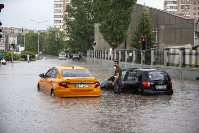 Meteoroloji’den peş peşe uyarı: Sel ve su baskınına dikkat!
