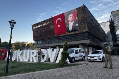 İçişleri Bakanlığı duyurdu: Çukurova Belediye Başkanı görevden uzaklaştırıldı