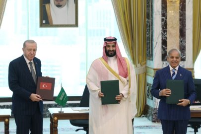 Fuat Oktay’dan Mekke Anlaşması açıklaması: "Otomatik olarak savaşa dahil olunması söz konusu değil"