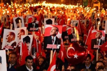 MHP Lideri Bahçeli'den 29 Ekim mesajı: "Bu mukaddes emaneti geleceğe taşıyacağız"