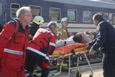 Zelenski acı bilançoyu açıkladı: Rus İHA saldırılarında 19 kişi hayatını kaybetti