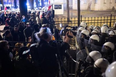 Polonya'da son durum nedir?: Muhalefetten Tusk Hükümetine güvensizlik önergesi